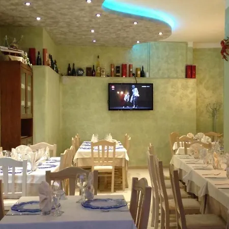 Civale Holidays Apartamento *